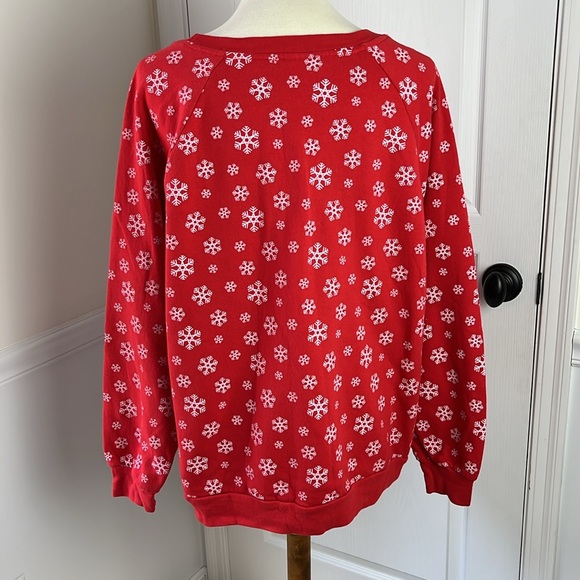 Freeze “Chillin’ With My Swomies” Holiday Sweatshirt - Picture 5 of 9